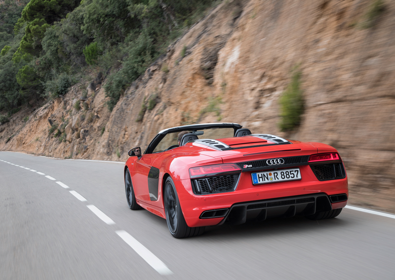 Illustration for article titled The 2018 Audi R8 Spyder Is A $175,000 Absolution Of All Guilt You Could Possibly Ever Feel